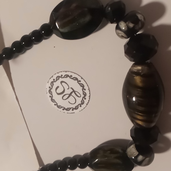 Lusu creations boutique glass beaded necklace 20 inches long . - Picture 7 of 7